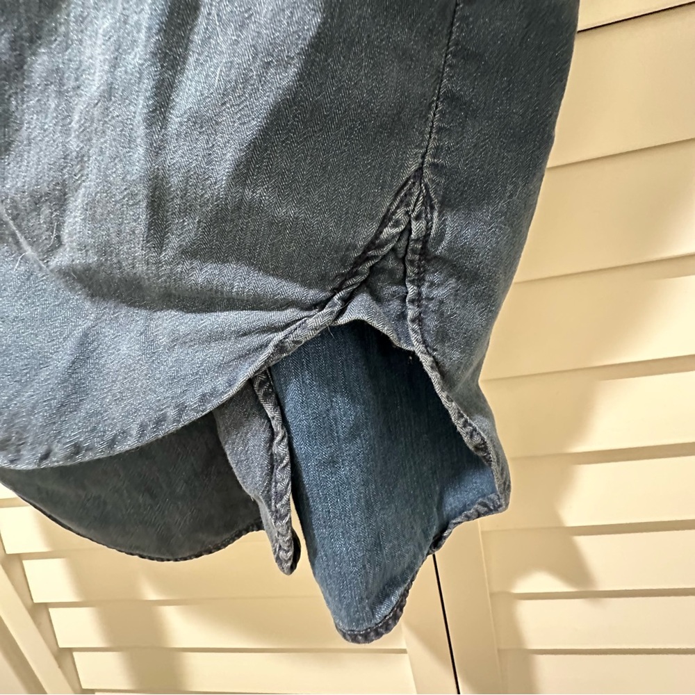 Madewell Denim Button Up Shirt - Picture 6 of 8